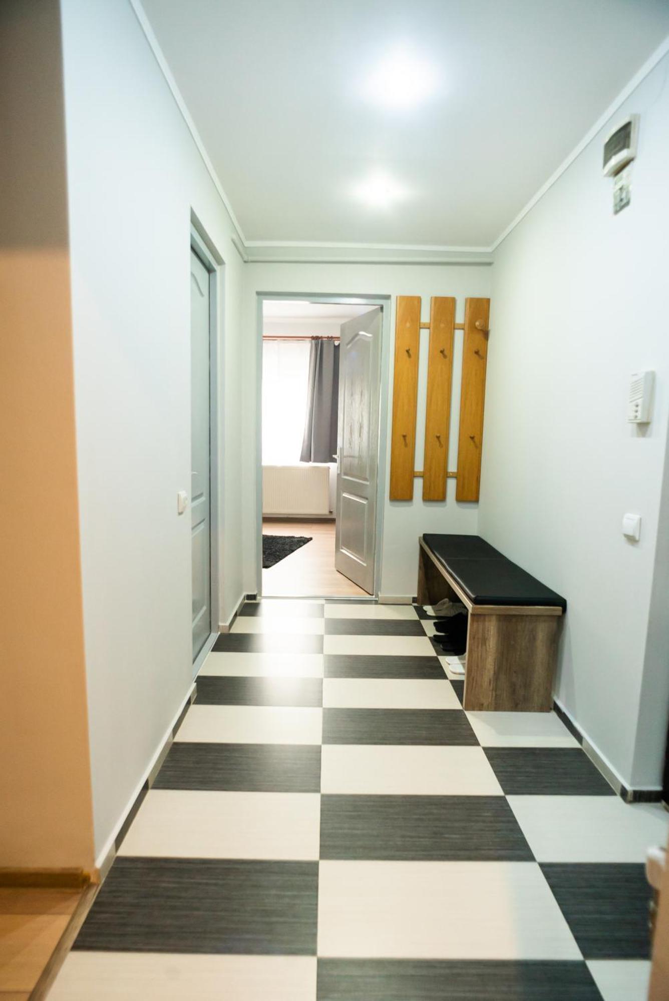 Apartament Dacul Hunedoara Eksteriør bilde